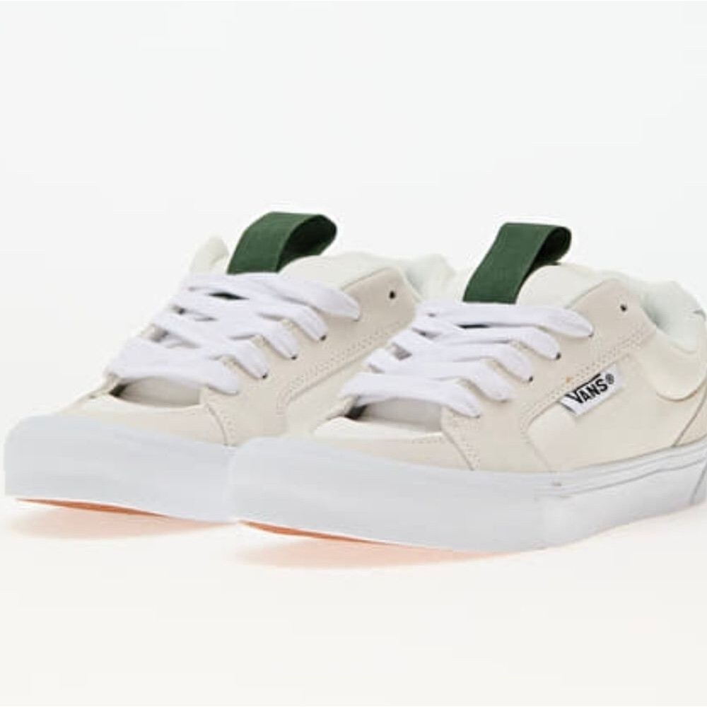 Vans Chukka Push Blanc De Blanc Sneakers Size Mens 6.5/ Womens 8 NWOB